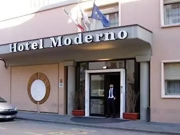 Moderno فندق بونتاسيفي