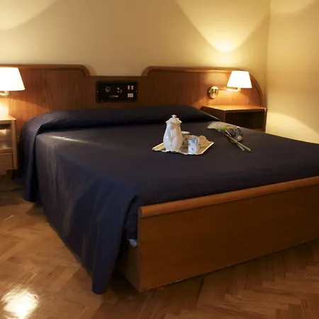 Moderno Szálloda 4*
